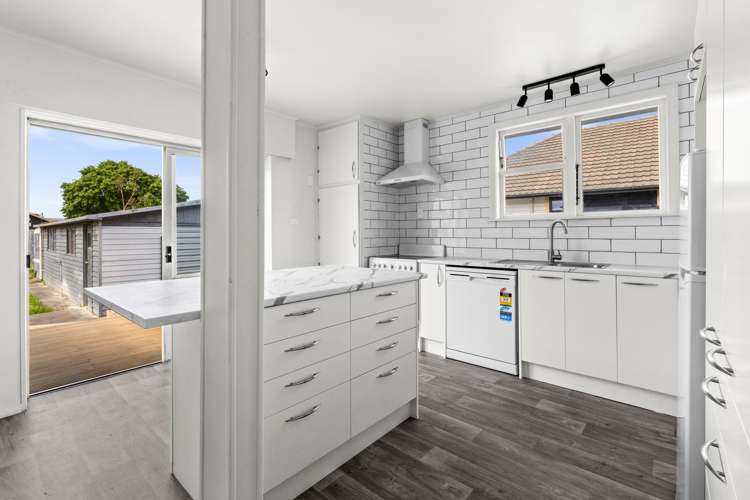 28 Fleming Crescent_2