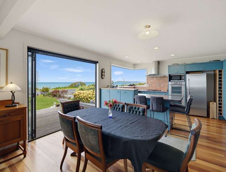 202 Whirinaki Road Bay View_10