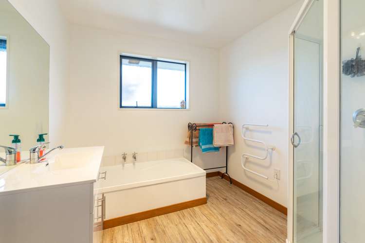 15 Bunting Place Woodend_18