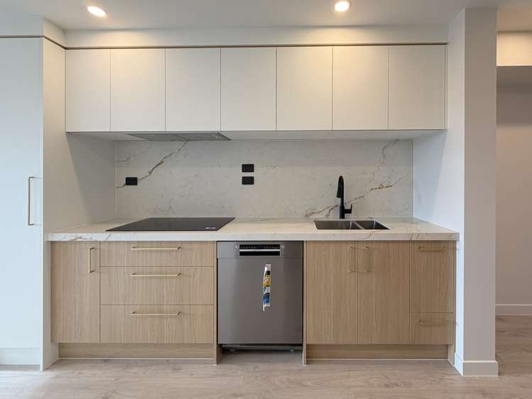 2/75 Te Taruna Drive Milldale_5