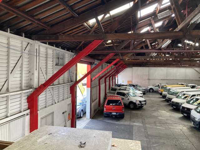 115 Gracefield Road Gracefield_2