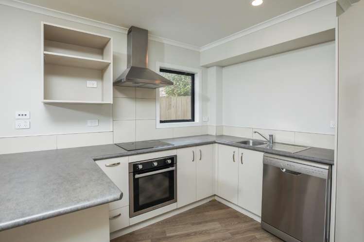 4/19 Albert Street 1074_1