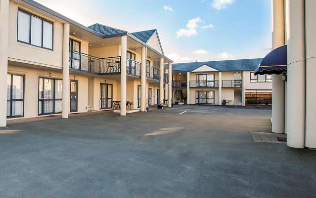Riccarton Well Positioned Motel + 3Bed 2Bath Home
