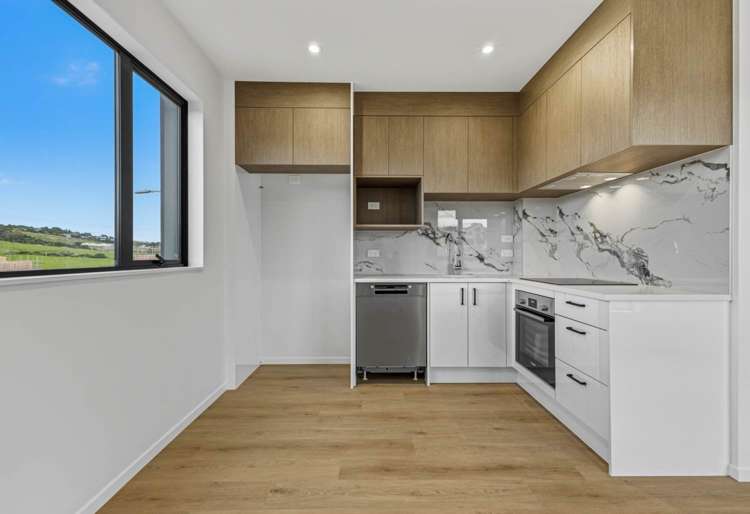 24 Vista Estate Boulevard Flat Bush_5