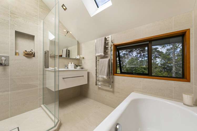 6 Te Kawau Pass Greenhithe_22