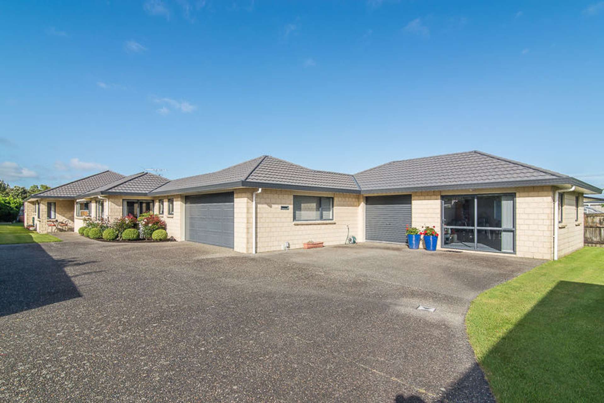 136 Main Road Waikanae_0