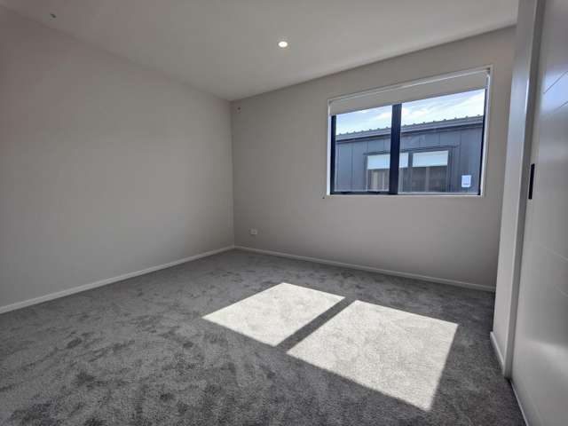 2A Orinda Close 10662_3