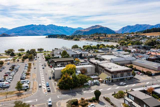 28 Dungarvon Street Wanaka_1