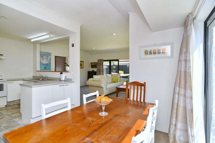 1 Castle Way Beckenham_30