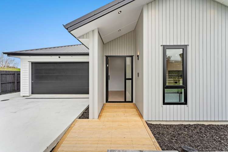 35 Brigitte View Snells Beach_3