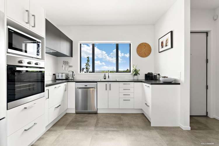 4/7 Scott Road Hobsonville_6