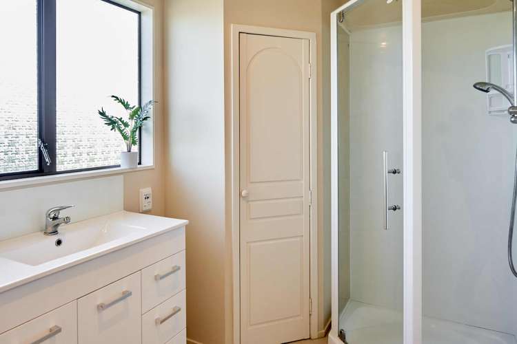 56 Mercury Way Whitby_16