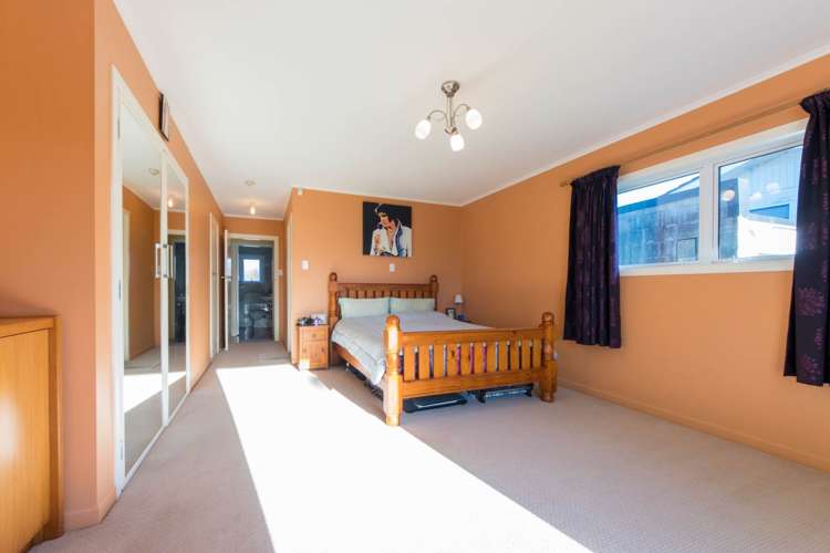 24 Golf Road New Lynn_9