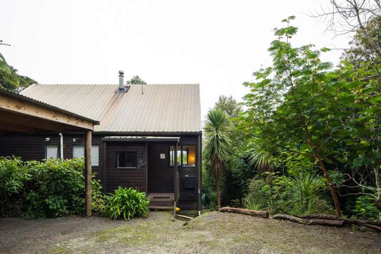 14 Sandy Bay Road Kenepuru Sound_11