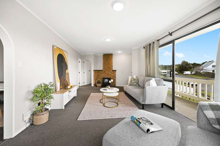 101 Amanda Avenue Dinsdale_11