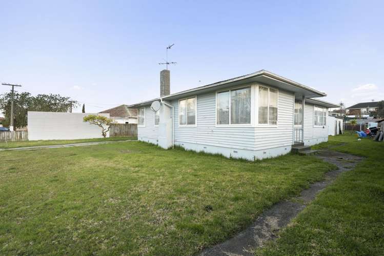 13 Blampied Road Otara_5
