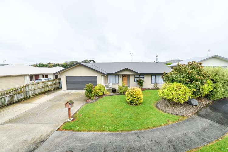 2 Logan Grove Feilding_24