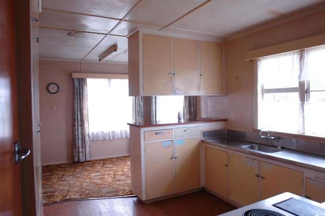 28 Cambridge Street Patea_3