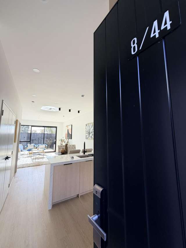 8/44 Drake Street Howick_2