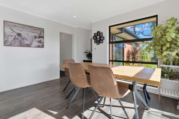 63 Quinn Crescent Woodend_4