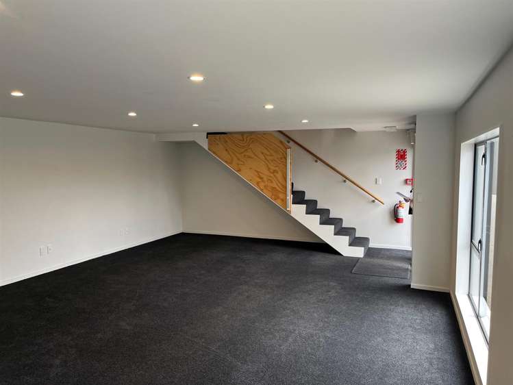 Unit 8, 44 Clarence Street South Addington_5