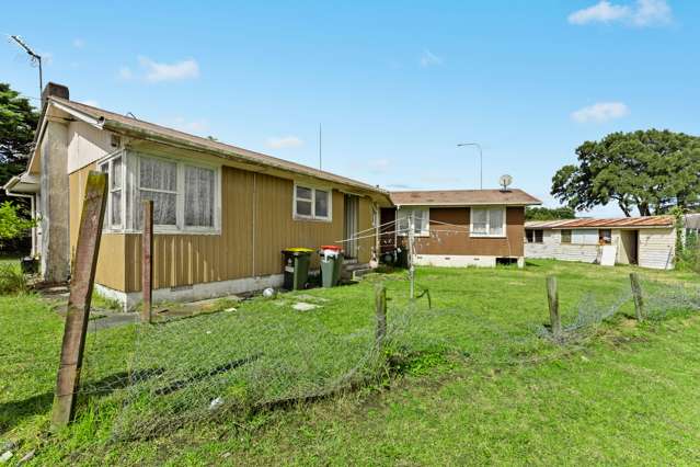 2 Fisher Crescent Otara_2