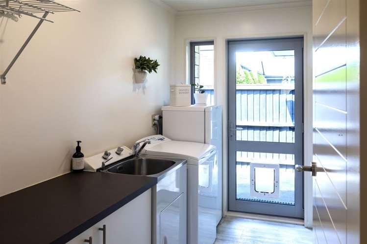 43 Applefield Court Northwood_20