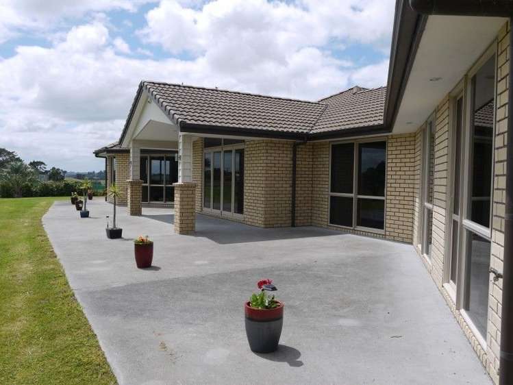 249 Baylys Coast Road Dargaville_12