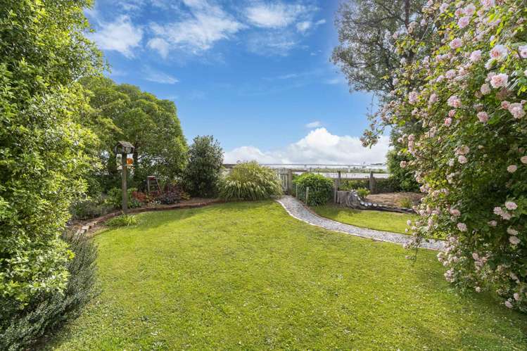 1383 + 1385 Coast Road Karitane_21