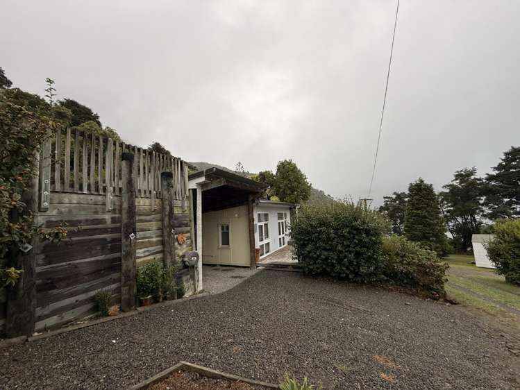 98 Moenui Road Havelock_4