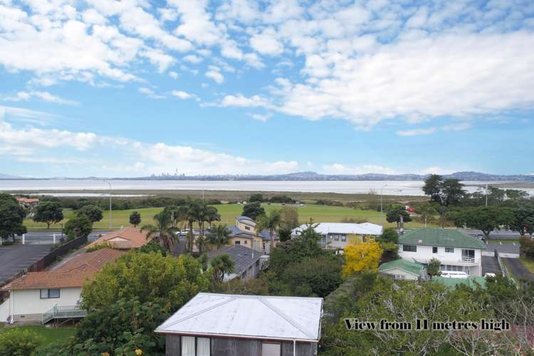 3 Gloria Avenue Te Atatu Peninsula_17