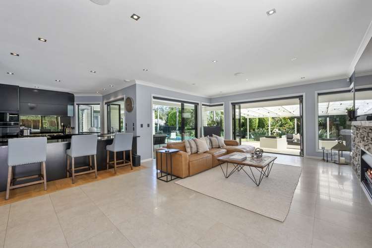 12a Wainoni Heights Greenhithe_20