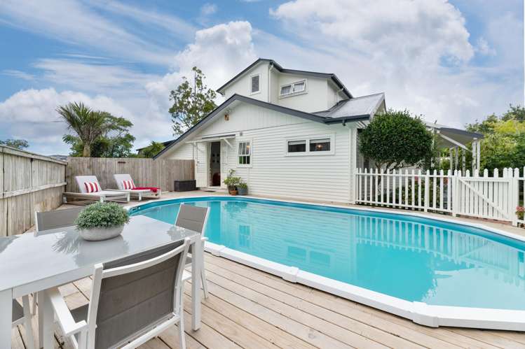 55 Commodore Drive Lynfield_27