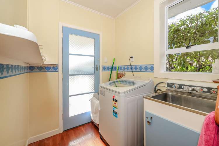 16 Bell Crescent Concord_14