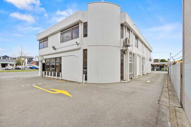 114 Fitzgerald Avenue City Centre_13