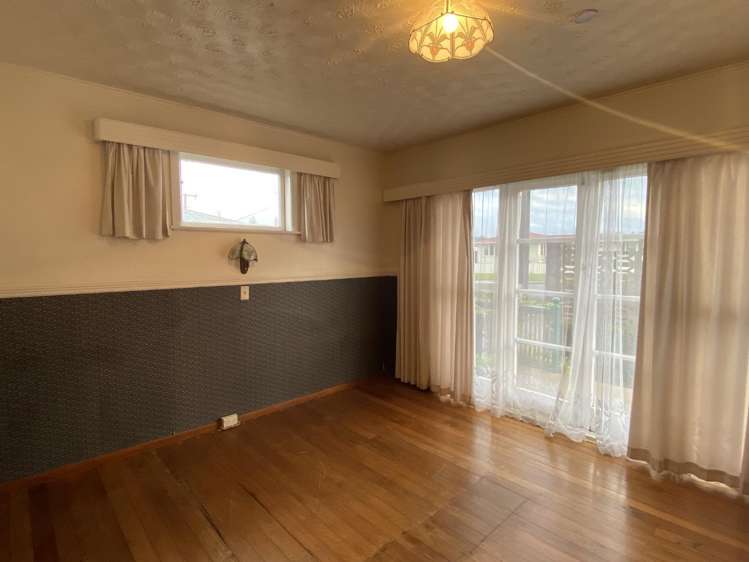 32 Corks Road Kamo West_7