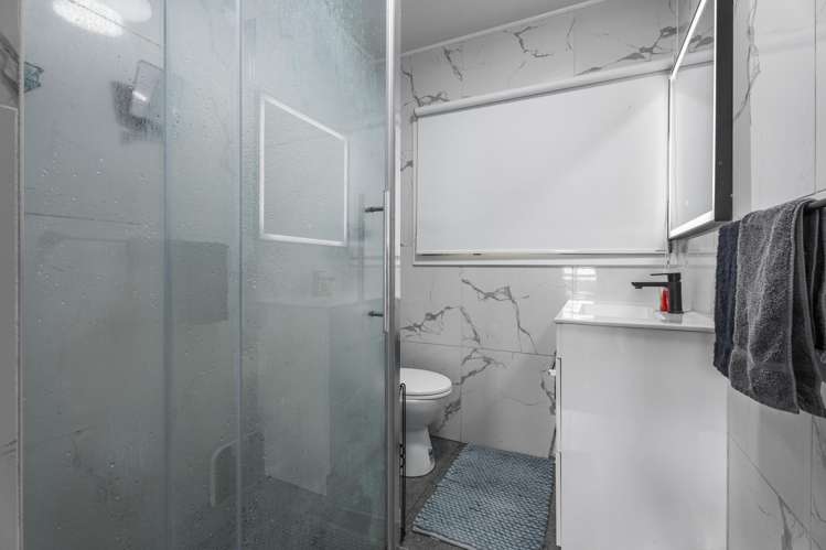 1 Leslie Place Deanwell_14