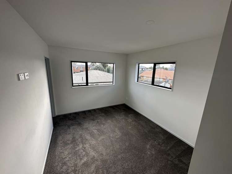 6 Nagra Lane Papakura_24