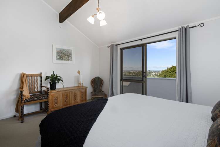 5b Stratford Place Otumoetai_16