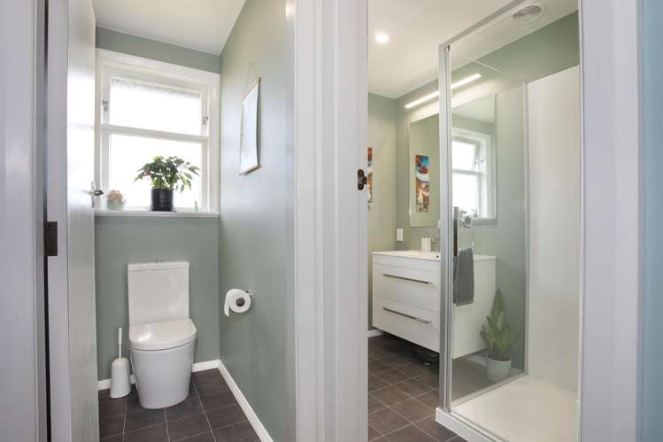 10 Kittyhawk Row Bulls_14