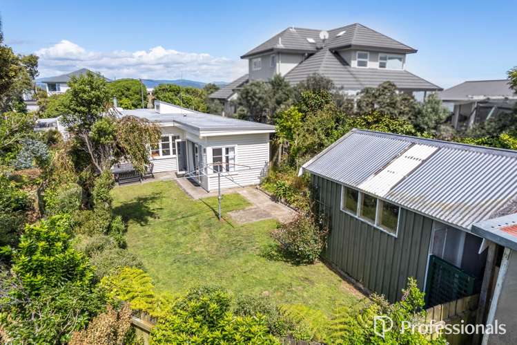 6 Te Whiti Grove Korokoro_22