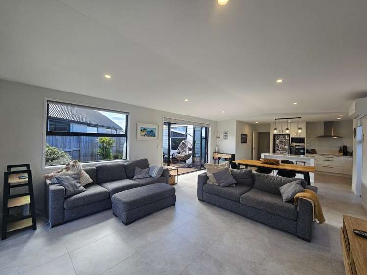 72 Franks Way 1131_1