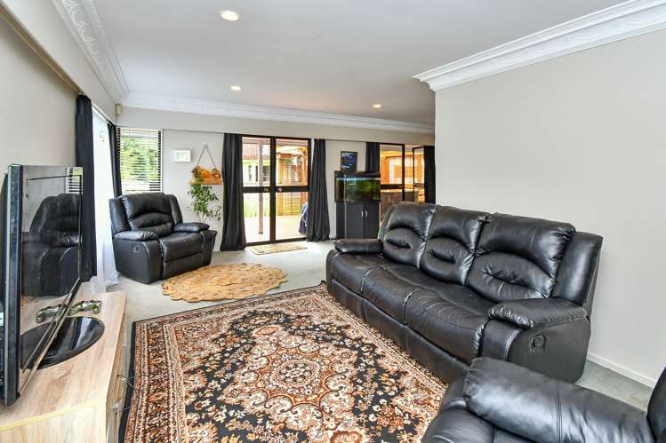 11 Idesia Place Totara Heights_6