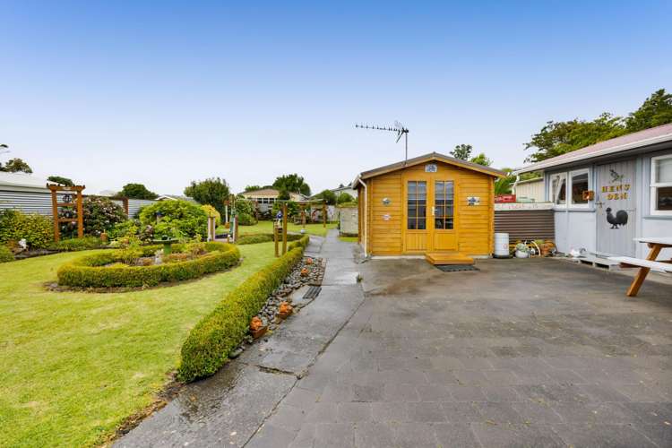 240 Egmont Street Patea_33