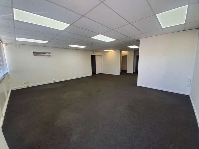 F/31 Railway Avenue Melling_4