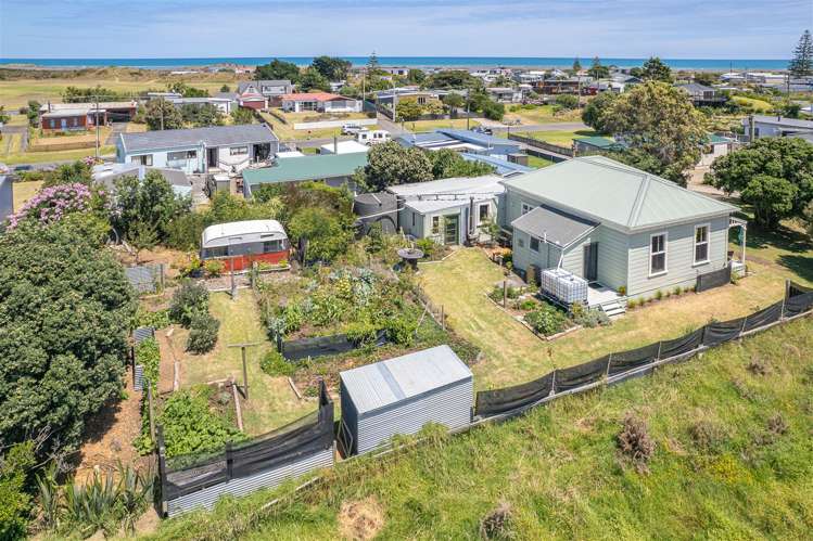 36 Wainui Street Koitiata_18