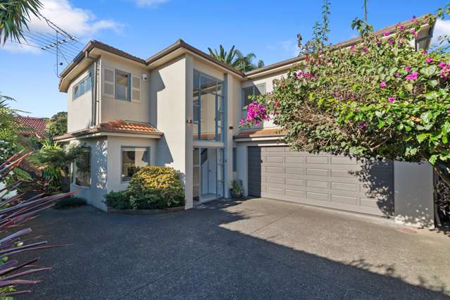 Sunshine, Space & Smart Living