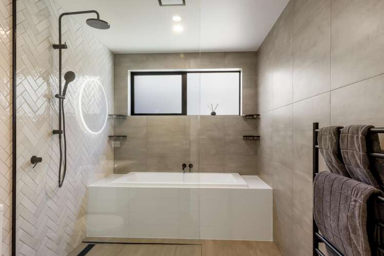 66 Spur Ridge Rise Jacks Point_20