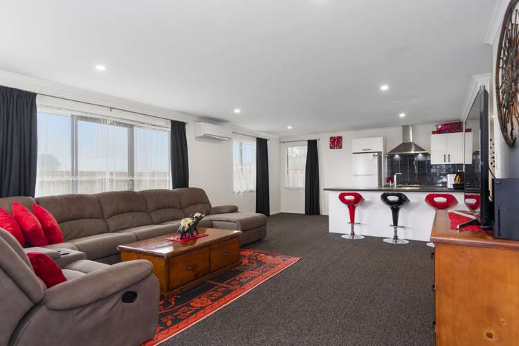 1 Colin Drive Paeroa_4