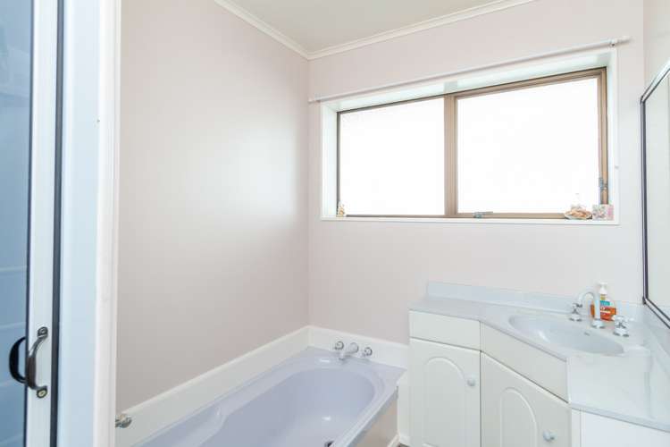 2/15 Avalon Crescent Avalon_13